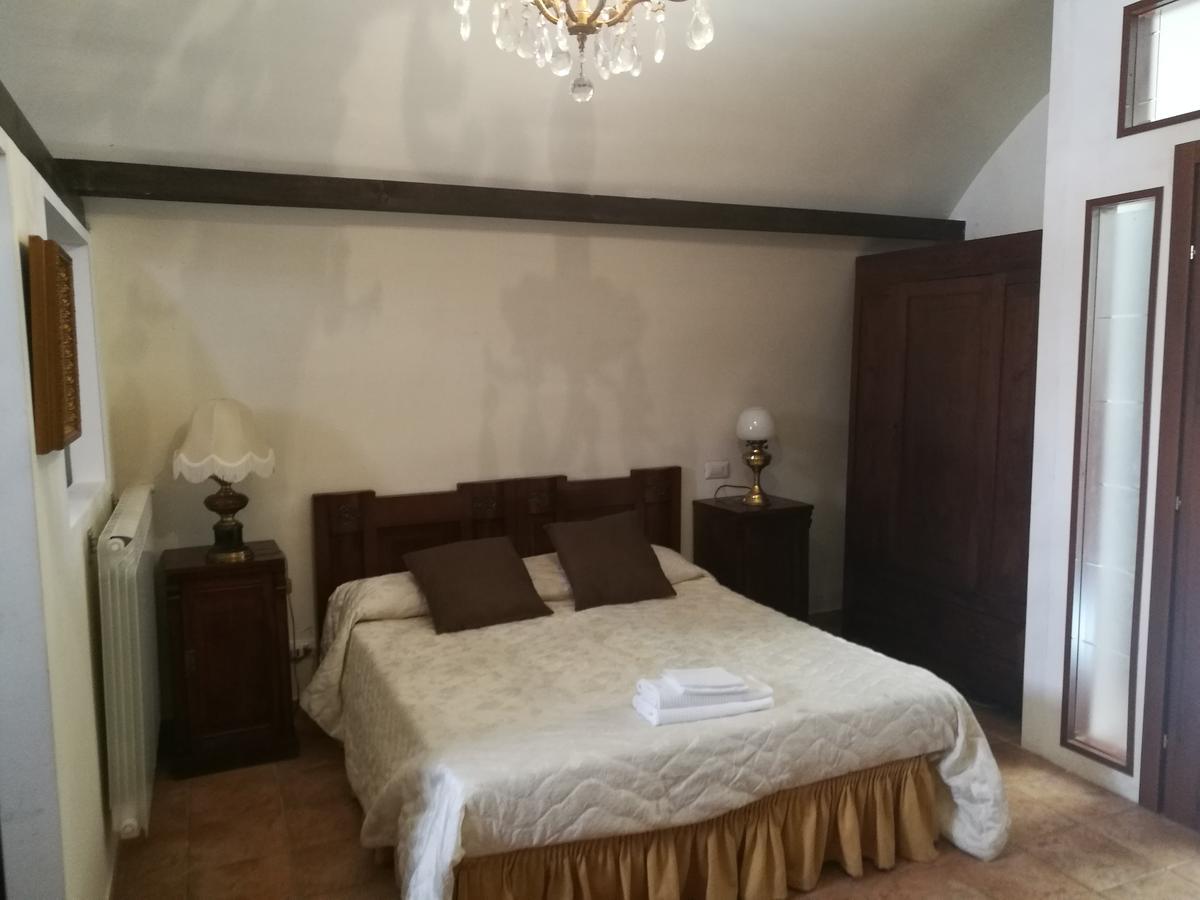 Bed and Breakfast Legacy Sulmona Exteriér fotografie