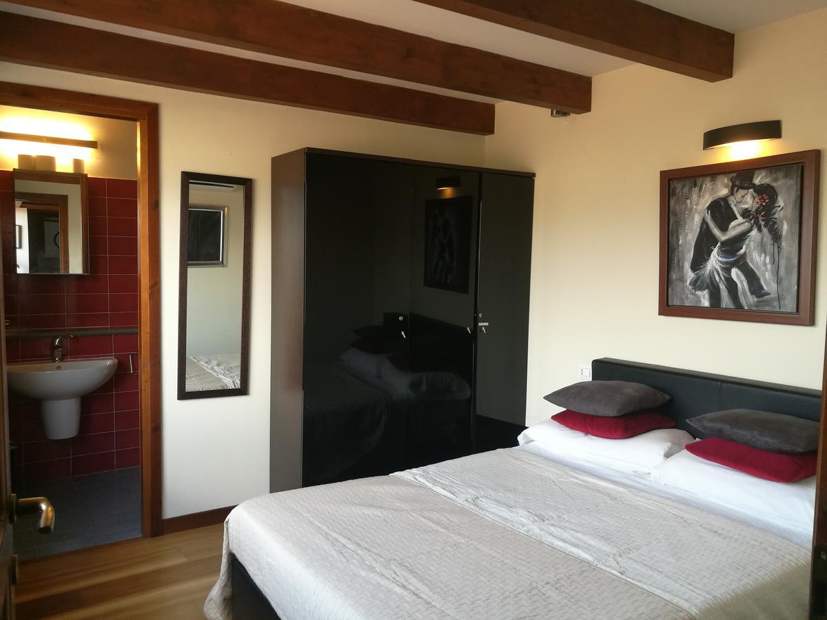 Bed and Breakfast Legacy Sulmona Exteriér fotografie